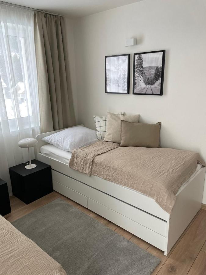 Apartmany Kellov Dom 迪马诺卡多林纳 外观 照片