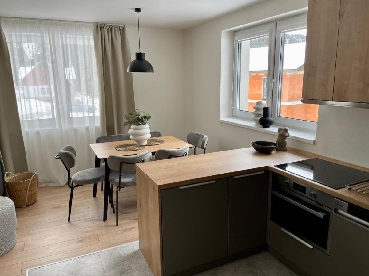 Apartmany Kellov Dom 迪马诺卡多林纳 外观 照片
