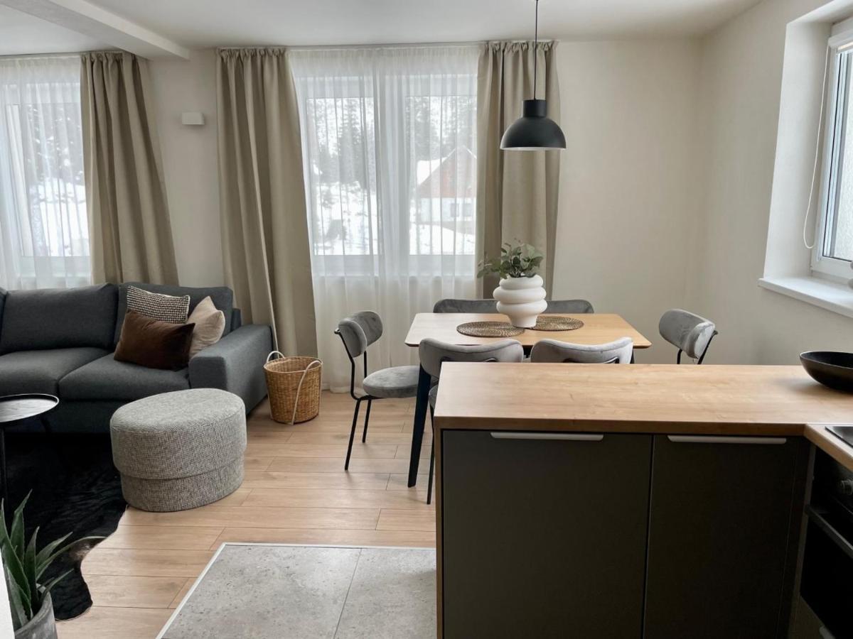Apartmany Kellov Dom 迪马诺卡多林纳 外观 照片