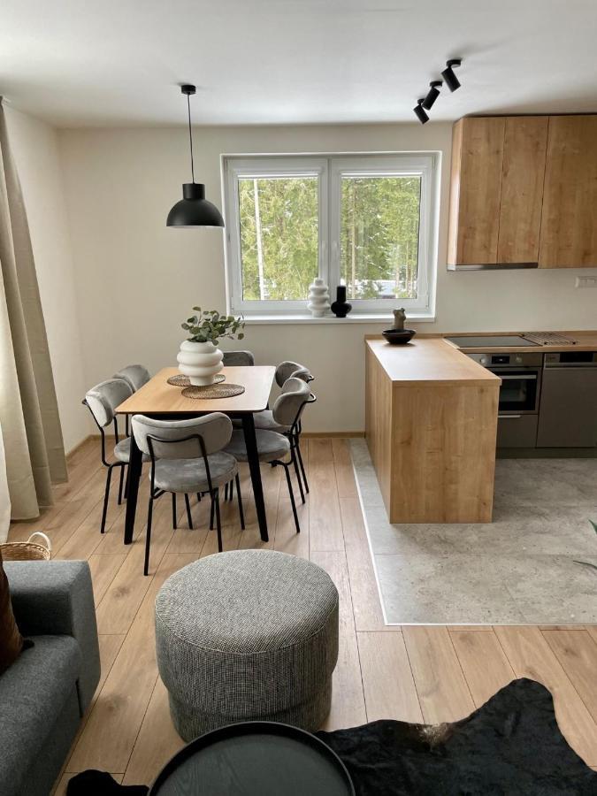 Apartmany Kellov Dom 迪马诺卡多林纳 外观 照片